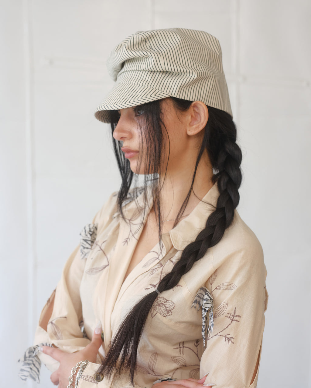 DARTED BUTTON DOWN