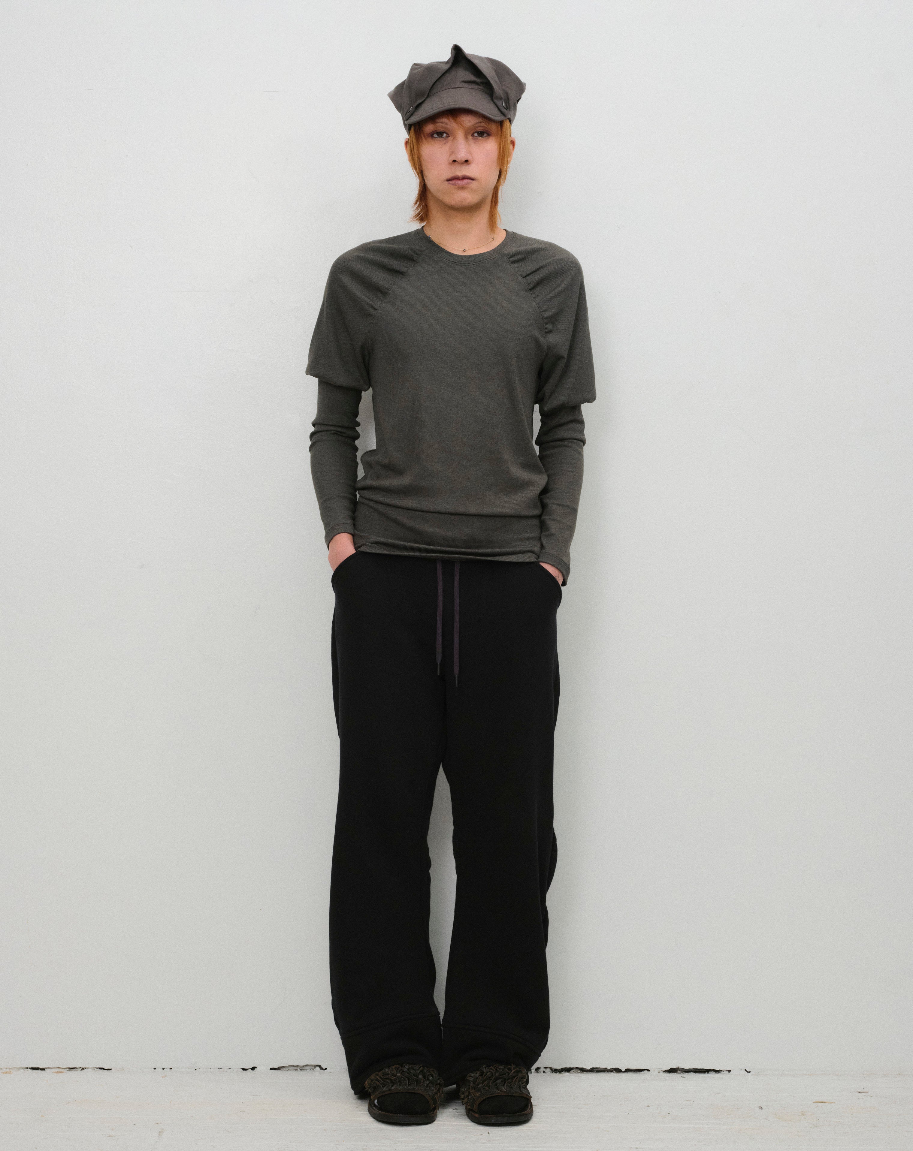 MENS DEFORMED SWEATPANTS